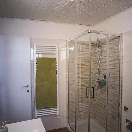 Morgnaga Lovely Flat Daire Gardone Riviera